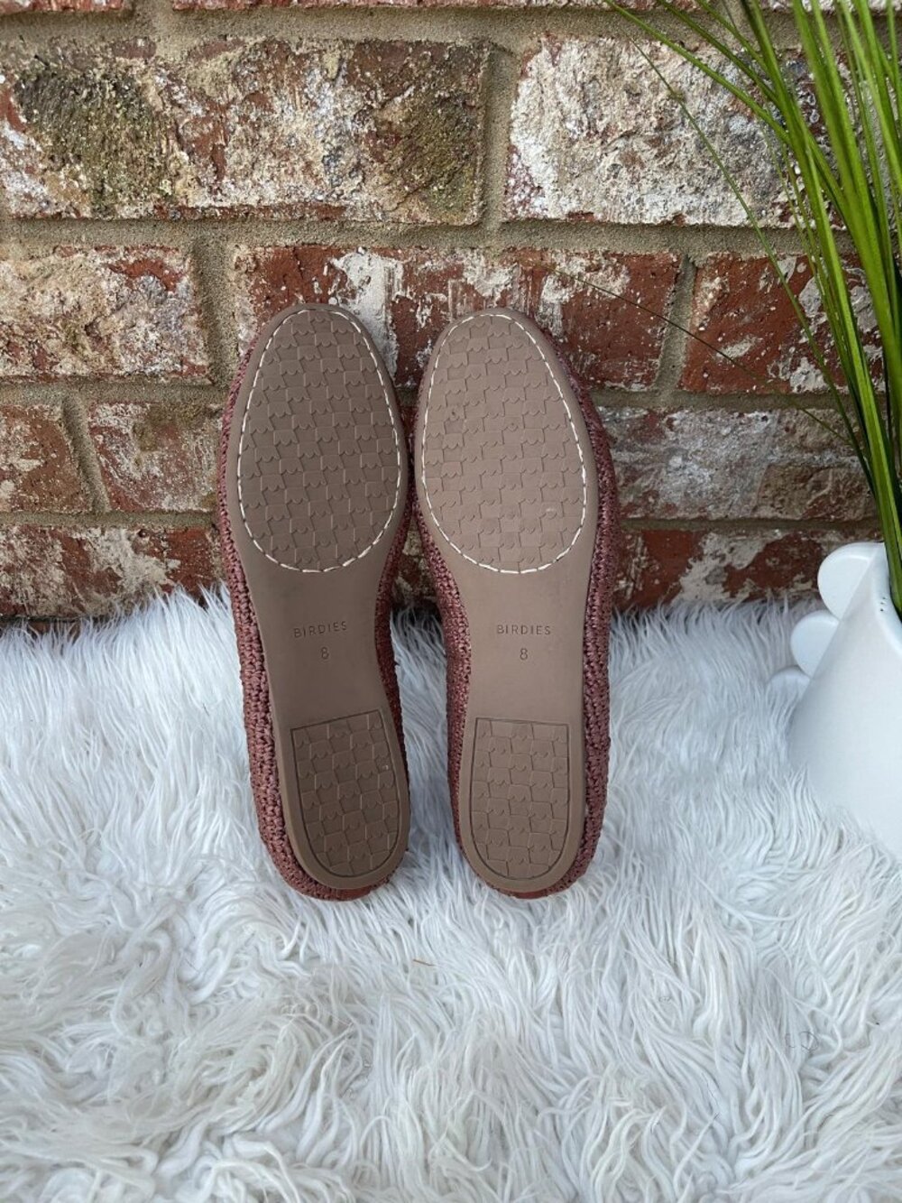 Birdies The Hummingbird Woven Bow Flats in Walnut Raffia Color Size 8 - Picture 13 of 13